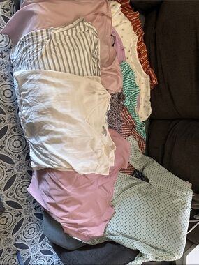 Mixed Women's Tops Bundle - Pastel Pink, White, Mint & Striped